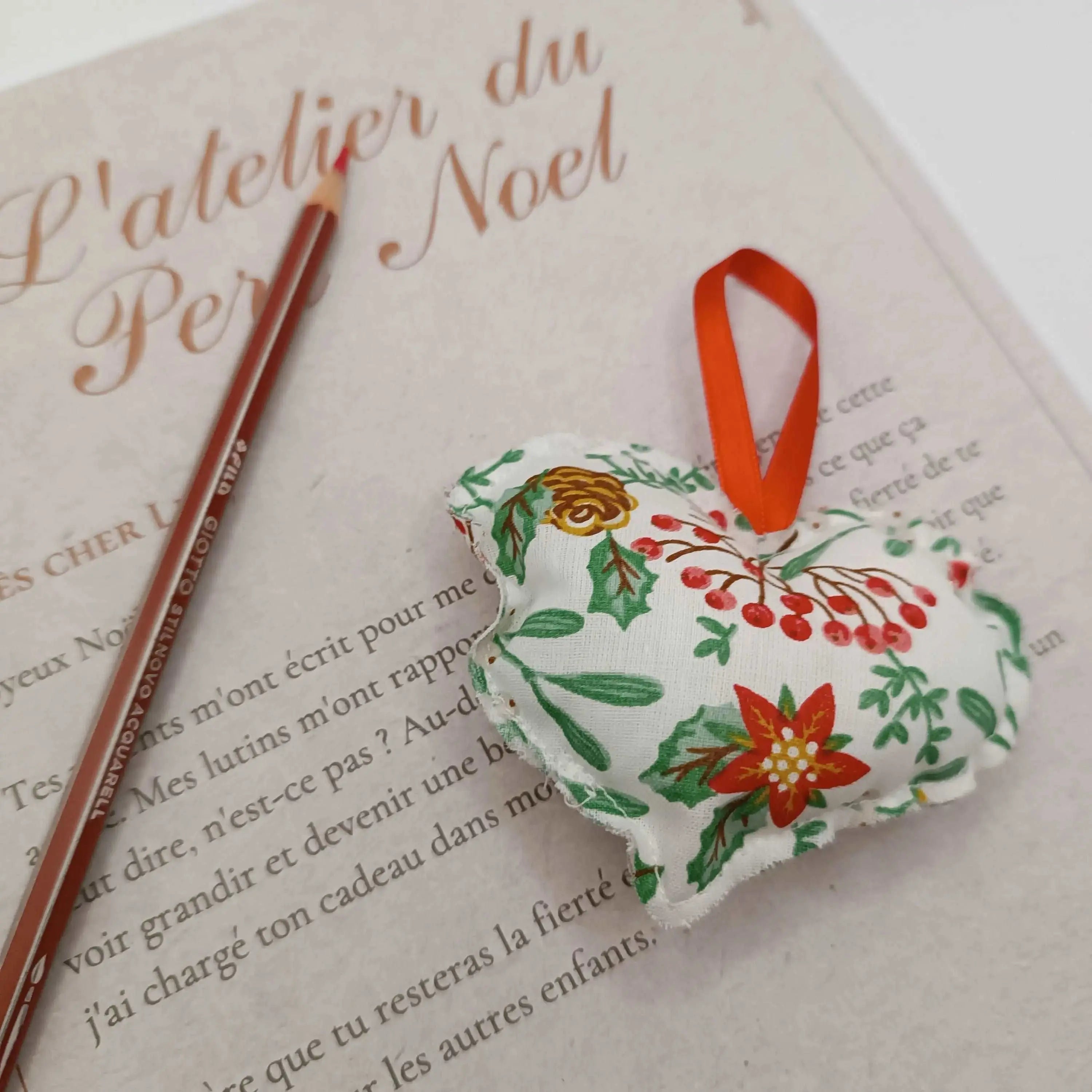 Image de la collection décoration de noël à suspendre de Récup' Tissu de Noël