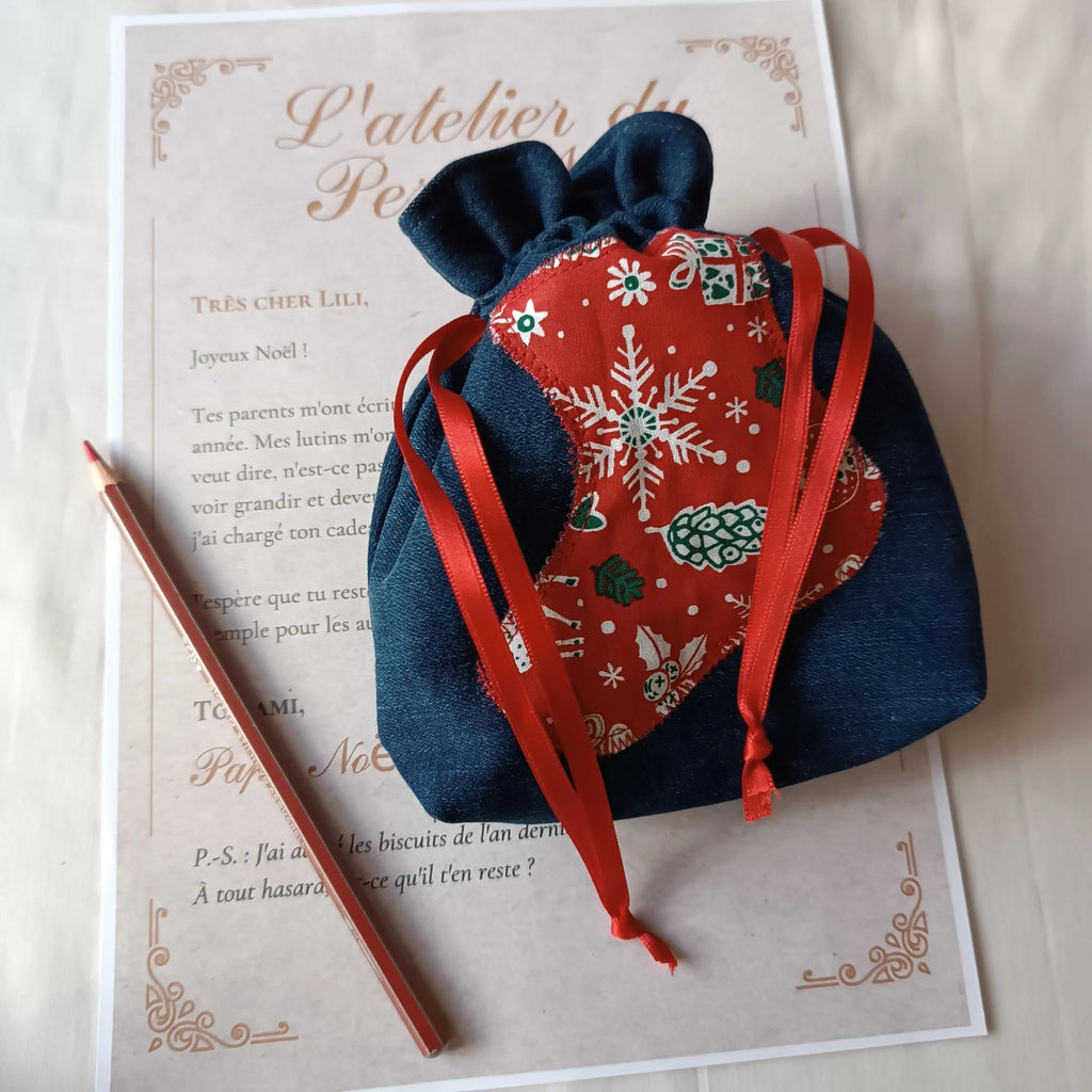 Pochon cadeau de Noël en denim recyclé, alternative au papier cadeau