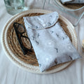Étui à brosse à dents gris en tissu upcyclé, doublé en molleton de coton