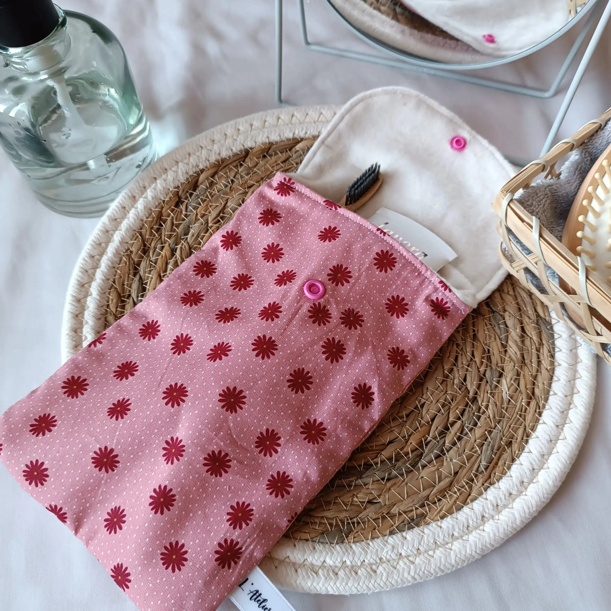 Étui à brosse à dents rose imprimé, accessoire de voyage artisanal