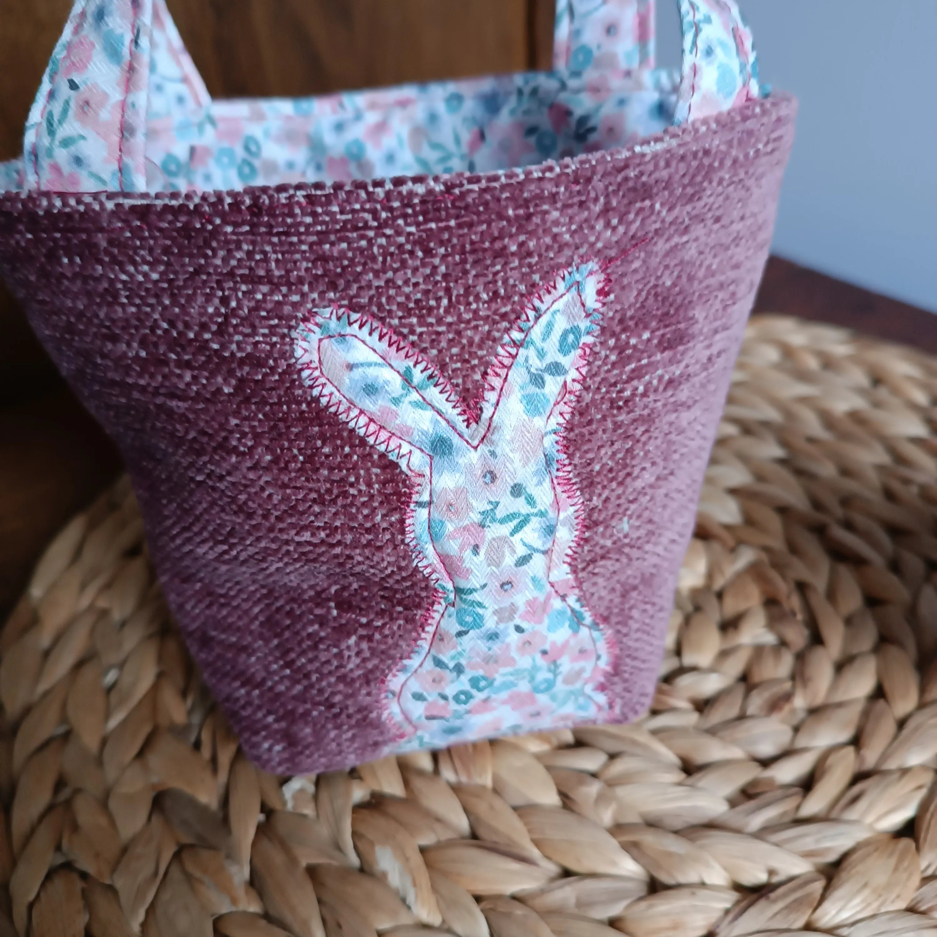 Panier de pâques de Récup’ Tissu de Lili - pâques 2026 - chasse aux œufs - sac pour Pâques - cadeau de Pâques - Pâques en 2026 - cadeau Pâques enfant - décoration paques artisanale