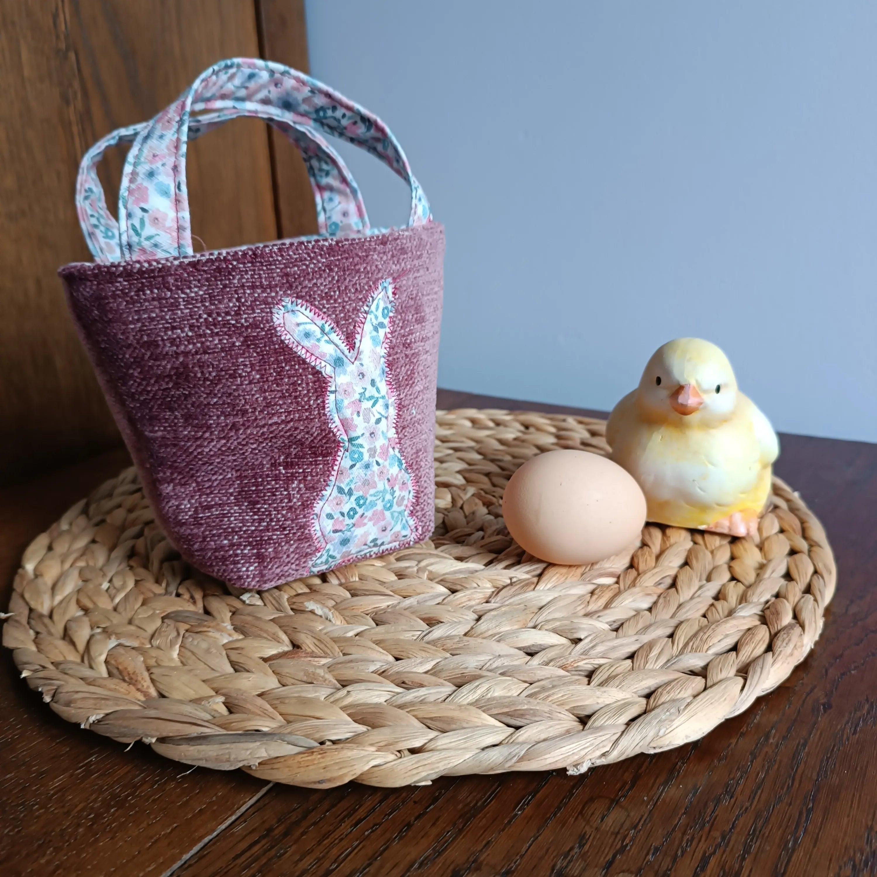 Panier de pâques de Récup’ Tissu de Lili - pâques 2026 - chasse aux œufs - sac pour Pâques - cadeau de Pâques - Pâques en 2026 - cadeau Pâques enfant - décoration paques artisanale