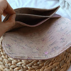 Pochette rose de Récup’ Tissu de LILI – pochette 3 compartiments tissu upcyclé – pochette écoresponsable -pochette rose artisanale -idée cadeau artisanale -pochette rose originale