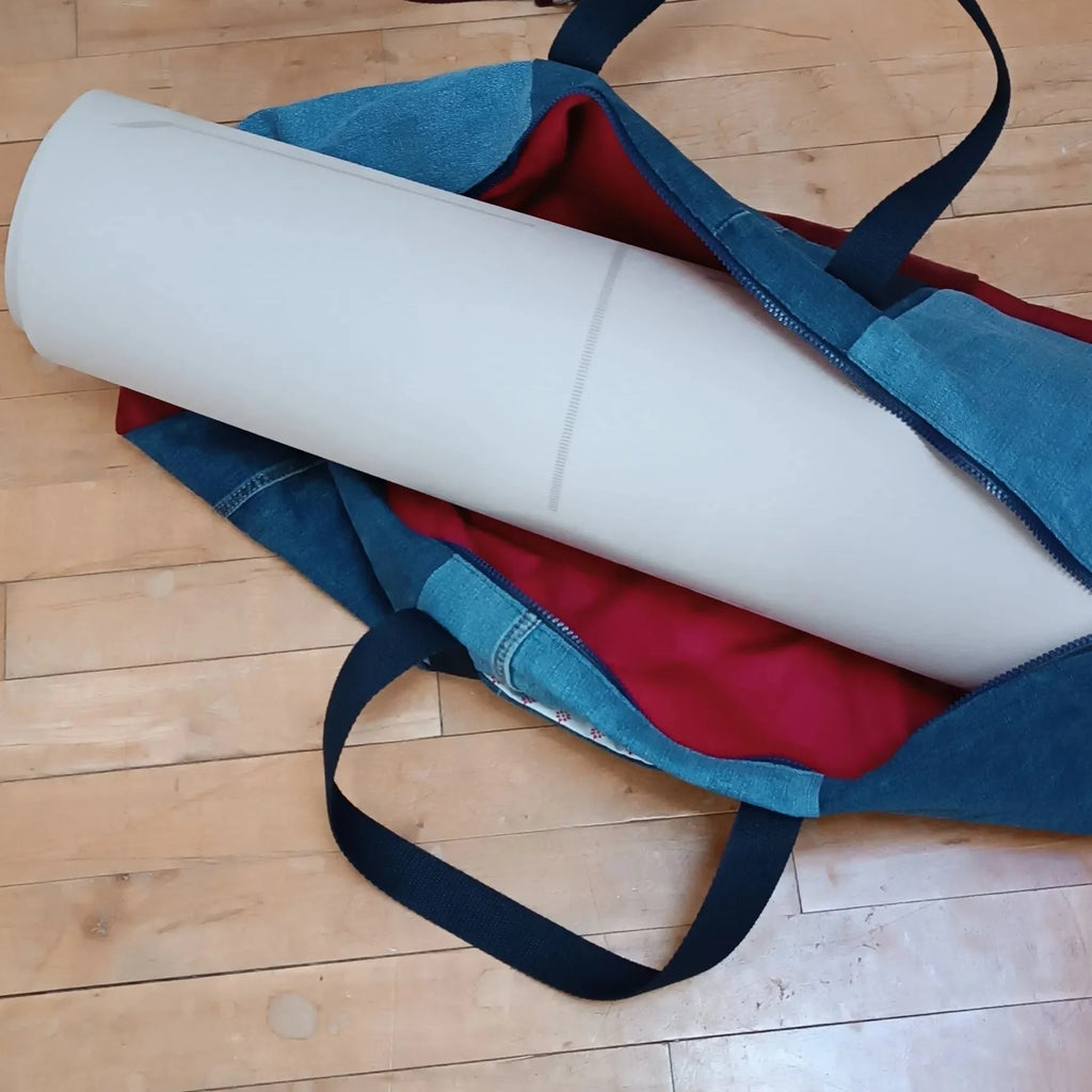 Sac housse tapis de yoga en jeans upcyclé, cousu dans l'atelier en Picardie